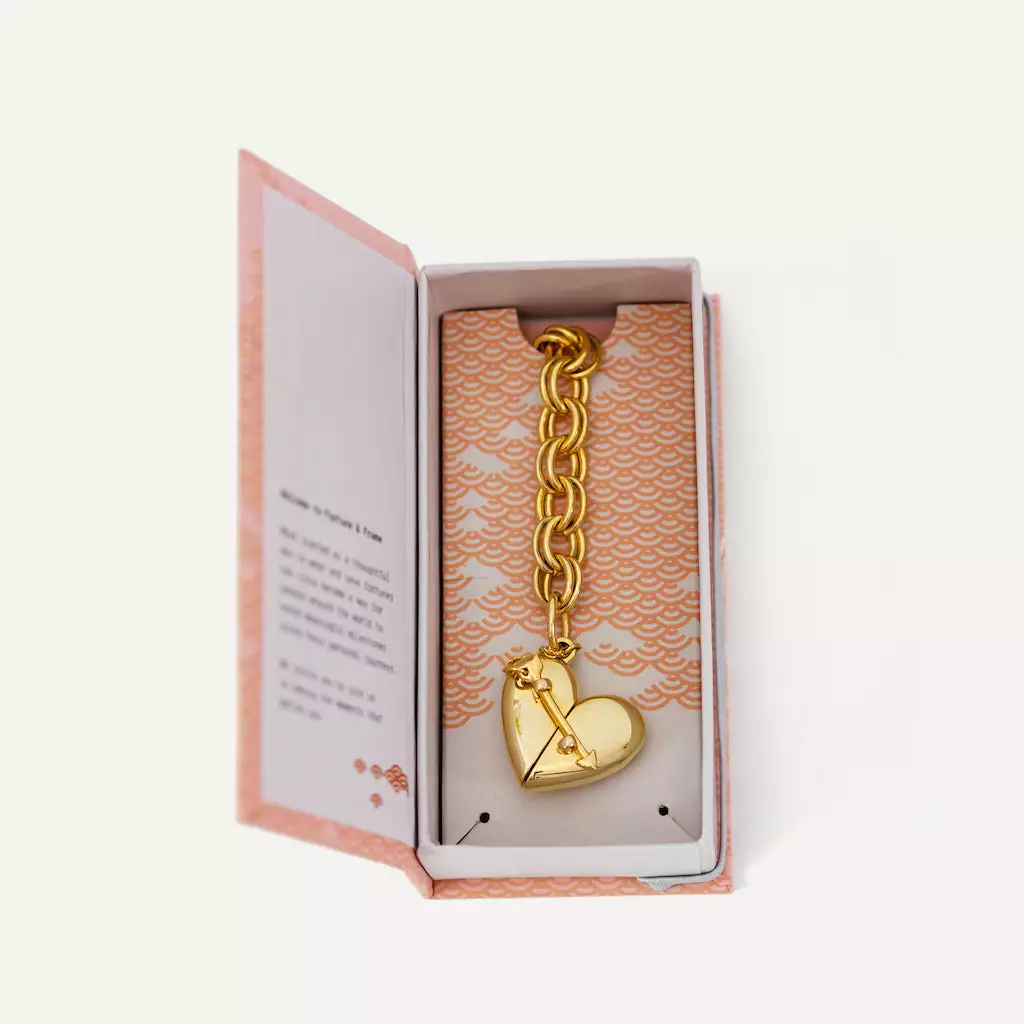 Fortune & Frame Heart + Arrow Bracelet 9 Fortune & Frame Heart + Arrow Bracelet - Image 7